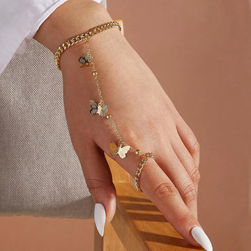 IPARAM Women's Butterfly Bracelet Vintage Simple Chain Butterfly Charm Finger Bracelet Fashion Charm Jewelry