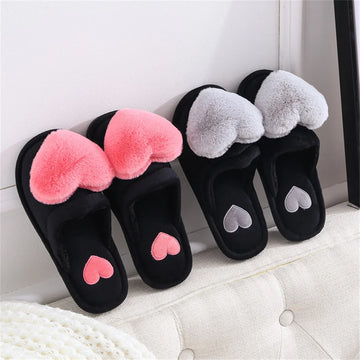 Women’s Plush Heart Slippers – Warm Indoor Non-Slip Winter House Shoes