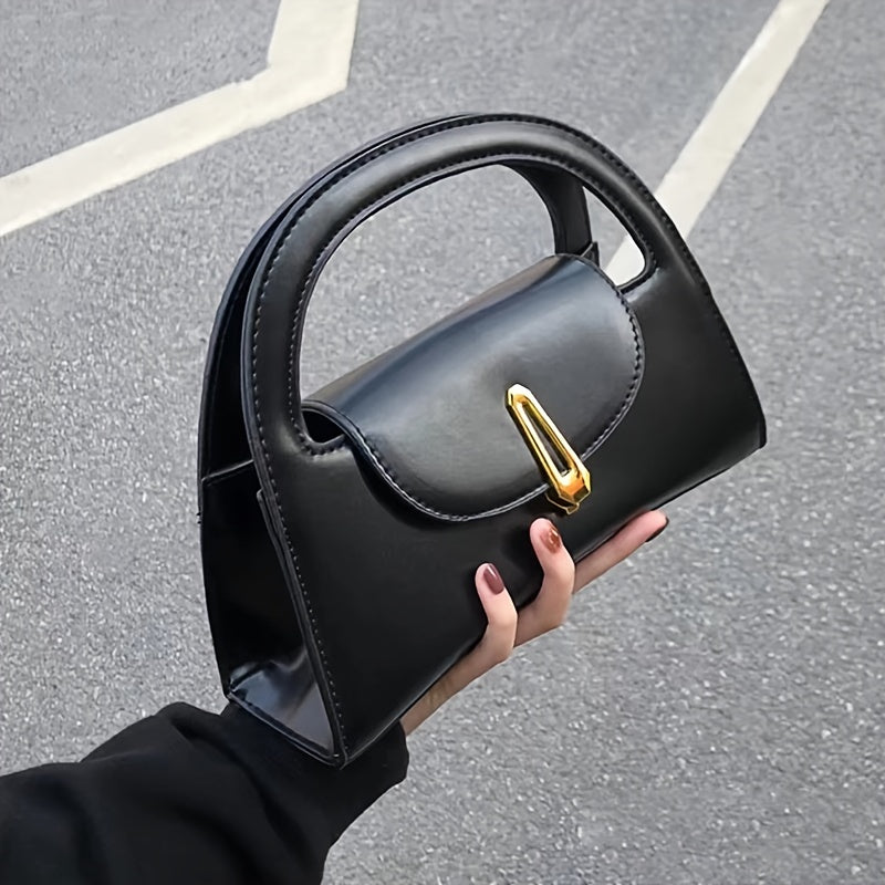 Vintage Black Handbag with Golden Clasp & Chain Strap