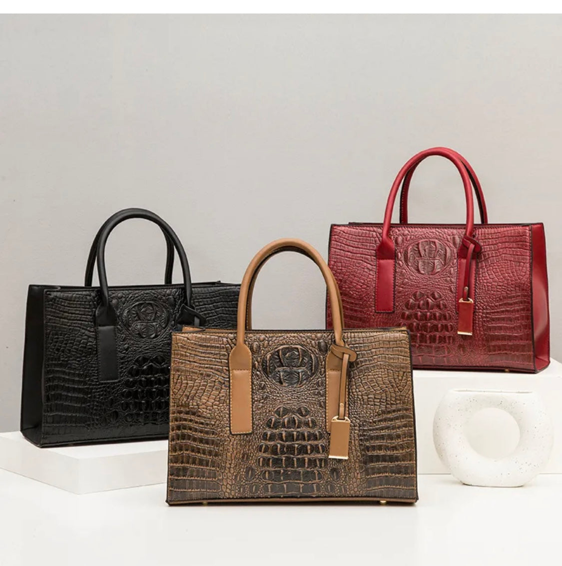 Women’s Crocodile Embossed Handbag Set – Elegant Tote, Shoulder Bag & Wallet