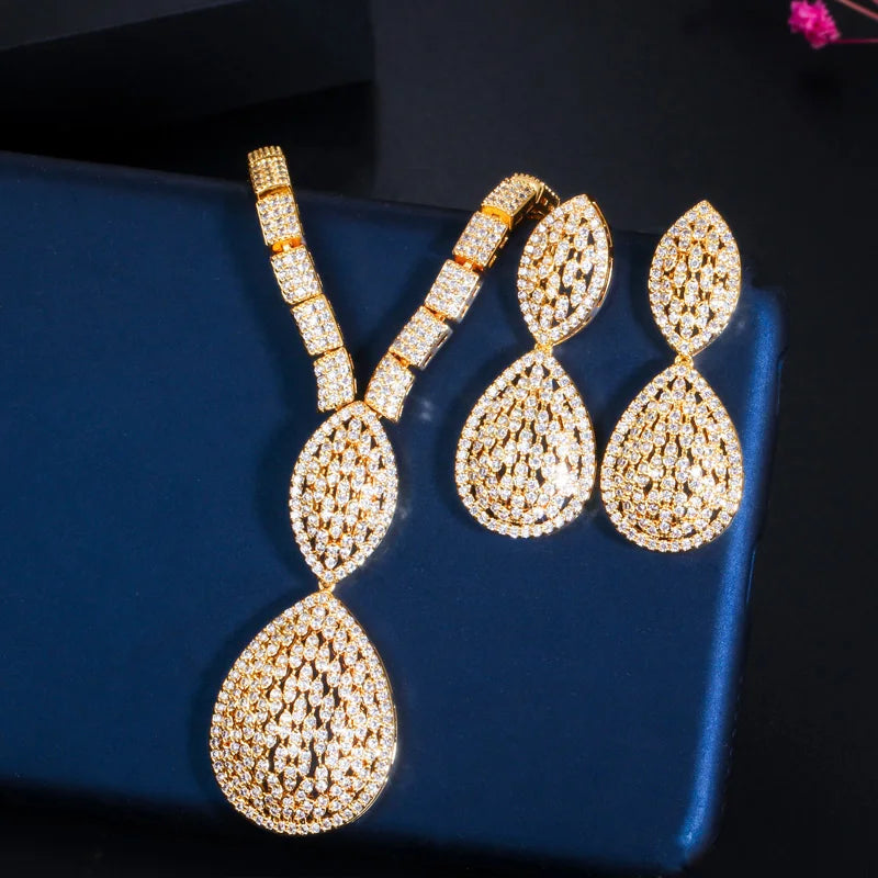 Luxury Big Water Drop Women Party Earrings and Necklace African Dubai Gold Plated Wedding Costume 4pcs Sets Jewelry Accessories