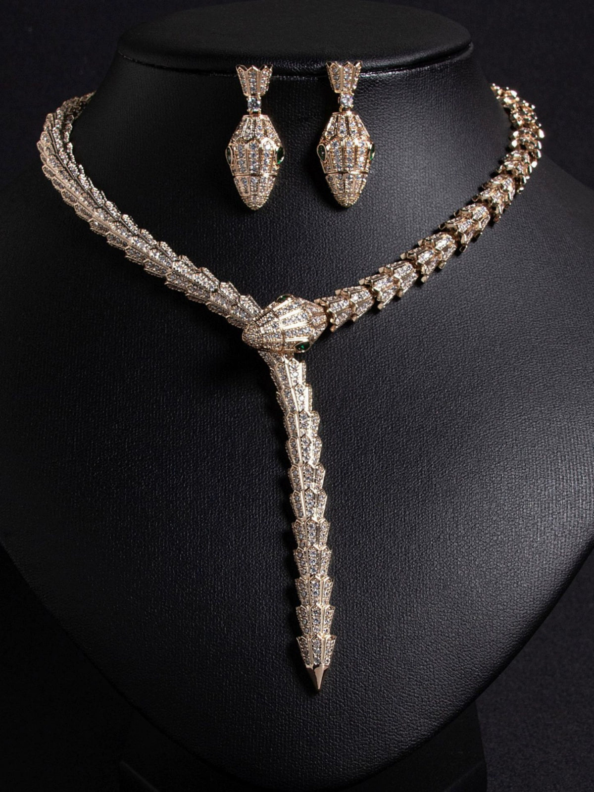 Fashion Retro Necklace Zircon Snake-Shaped Exaggerated Personality Necklace Year-end Look Accessories