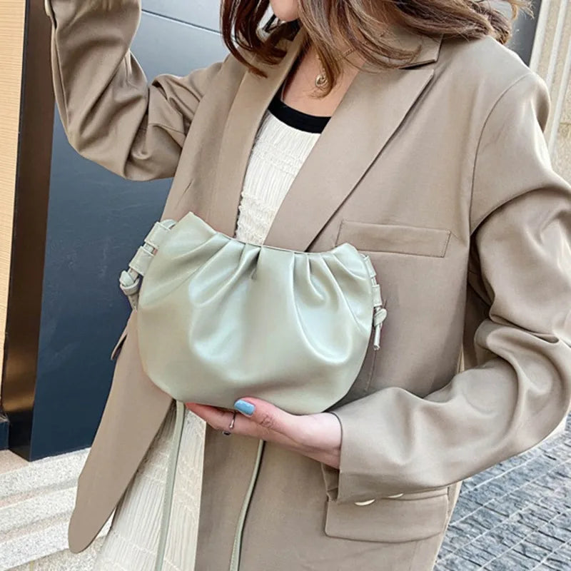 Women’s Pleated Cloud Shoulder Bag – Mini Solid Color Crossbody Handbag with Zipper