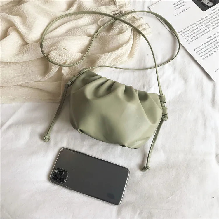 Women’s Pleated Cloud Shoulder Bag – Mini Solid Color Crossbody Handbag with Zipper