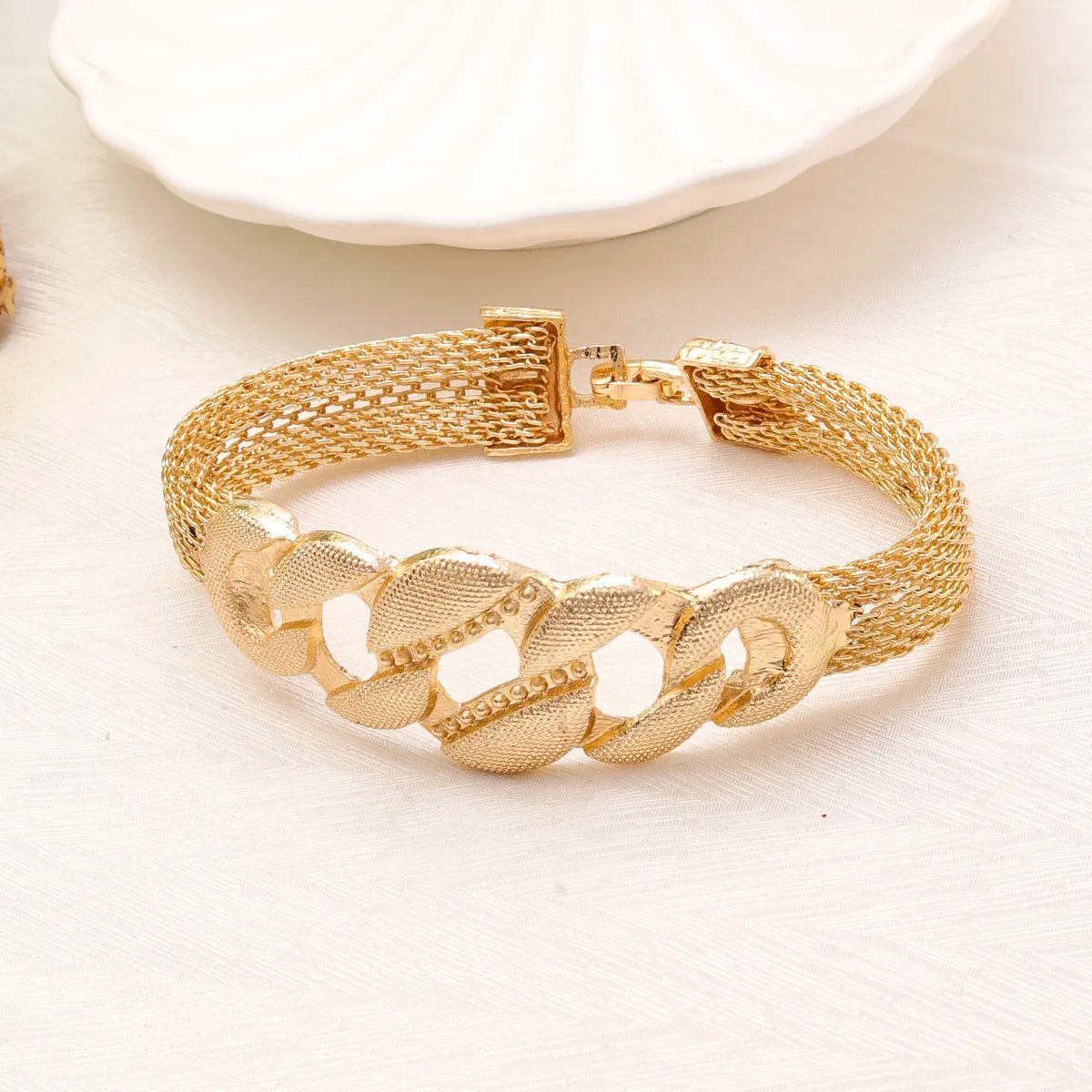 Gold Color Jewelry Sets for Women Bridal Indian Necklace Set Nigerian Choker Necklace Wedding Bracelet Earring Ring