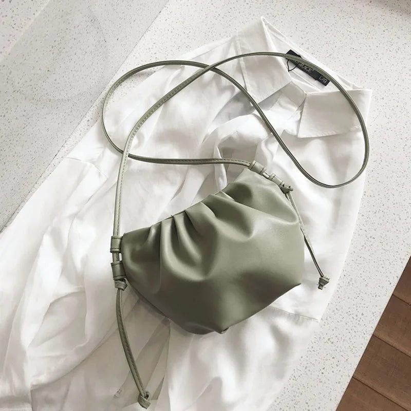 Women’s Pleated Cloud Shoulder Bag – Mini Solid Color Crossbody Handbag with Zipper