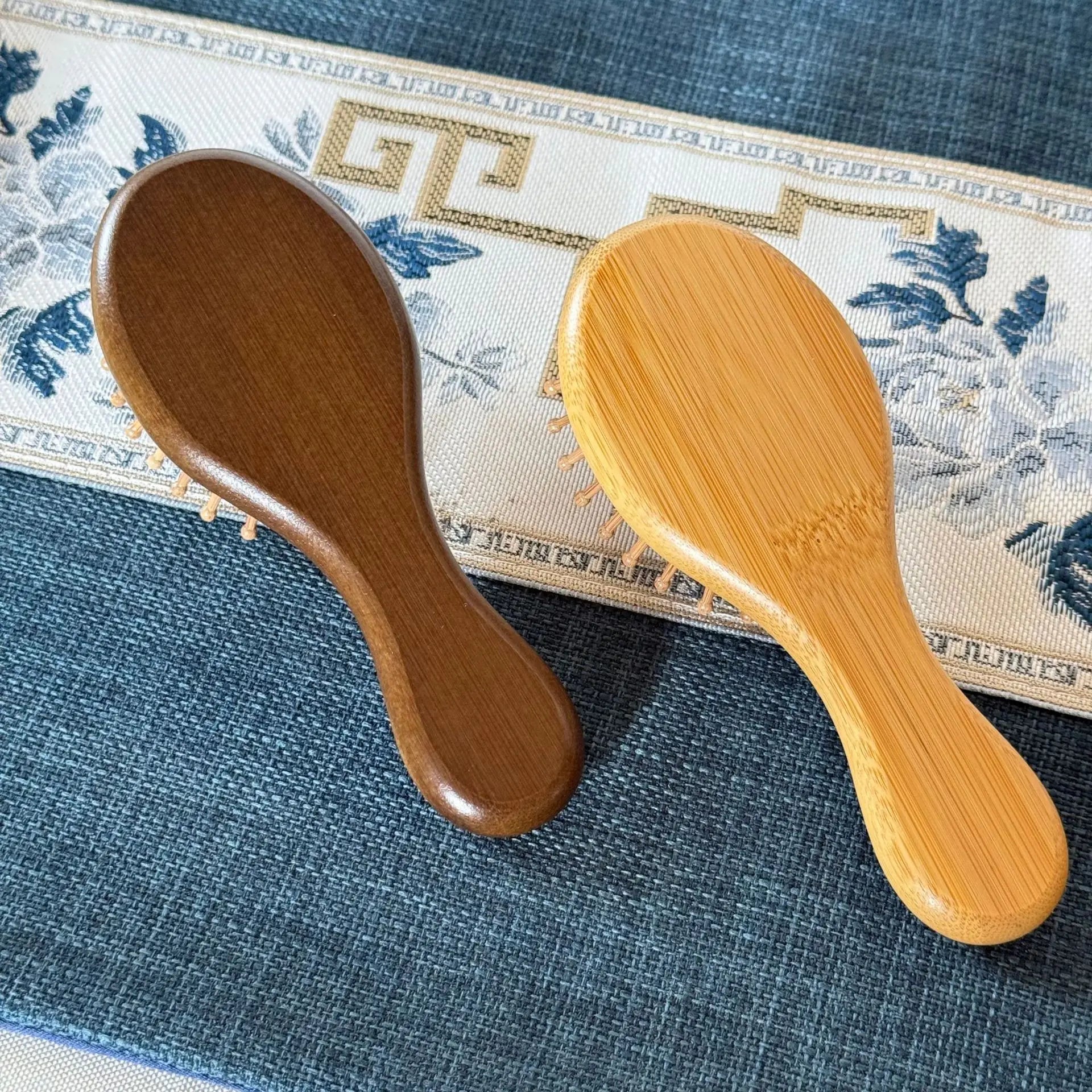 Premium Wooden Bamboo Hair Brush – Anti-Hair Loss Comb with Massage Scalp Teeth