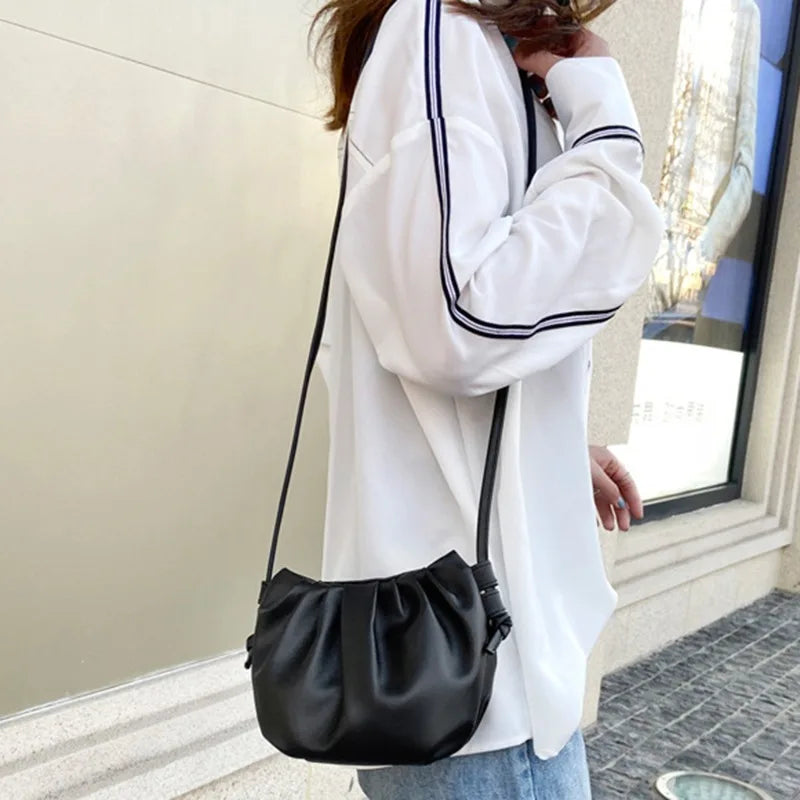 Women’s Pleated Cloud Shoulder Bag – Mini Solid Color Crossbody Handbag with Zipper