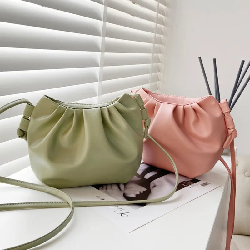 Women’s Pleated Cloud Shoulder Bag – Mini Solid Color Crossbody Handbag with Zipper