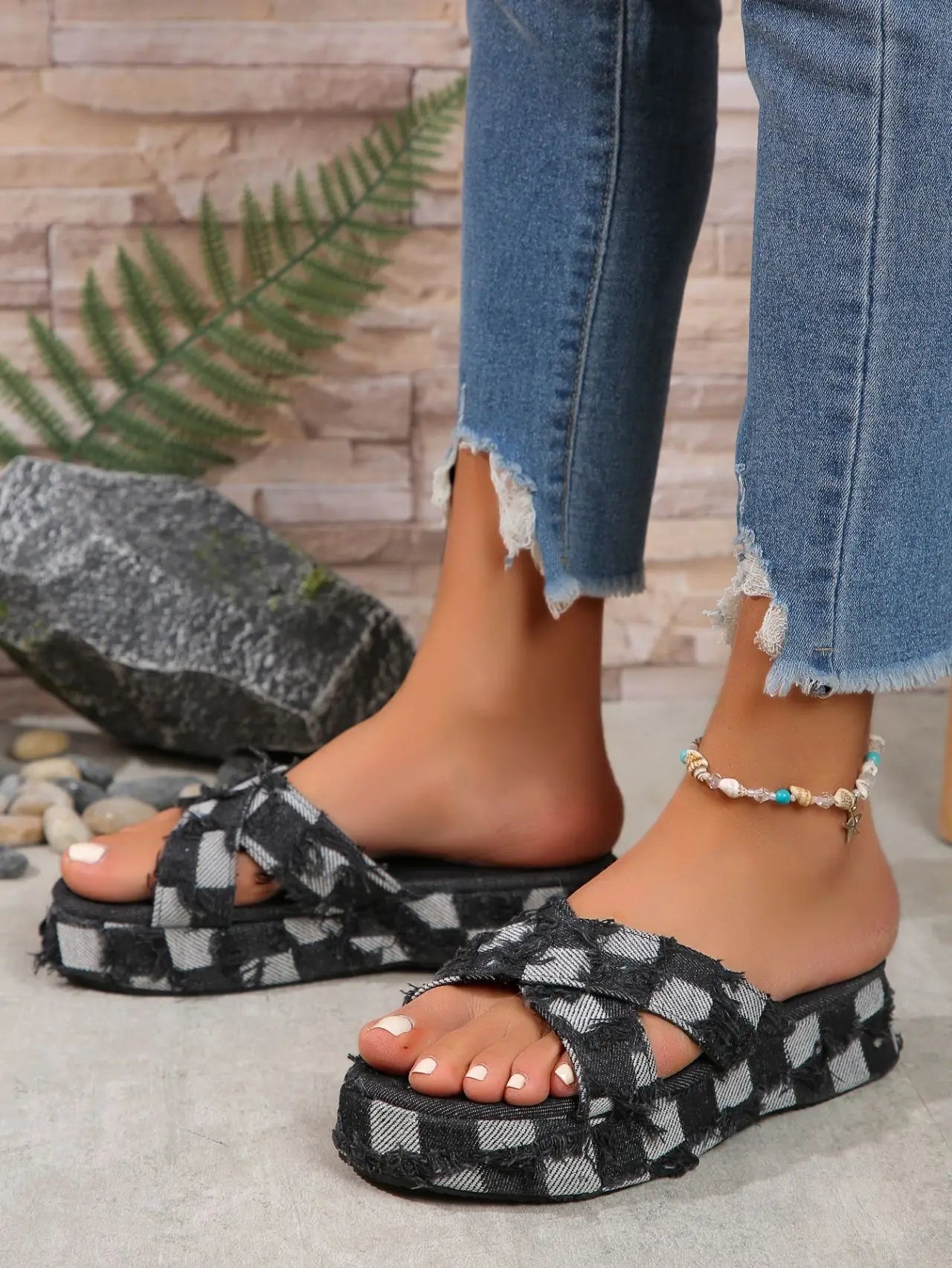 Women Denim Slides Summer Sandals Women's Slip on Wedges Platform Casual Open Toe Fashion Jeans Canvas