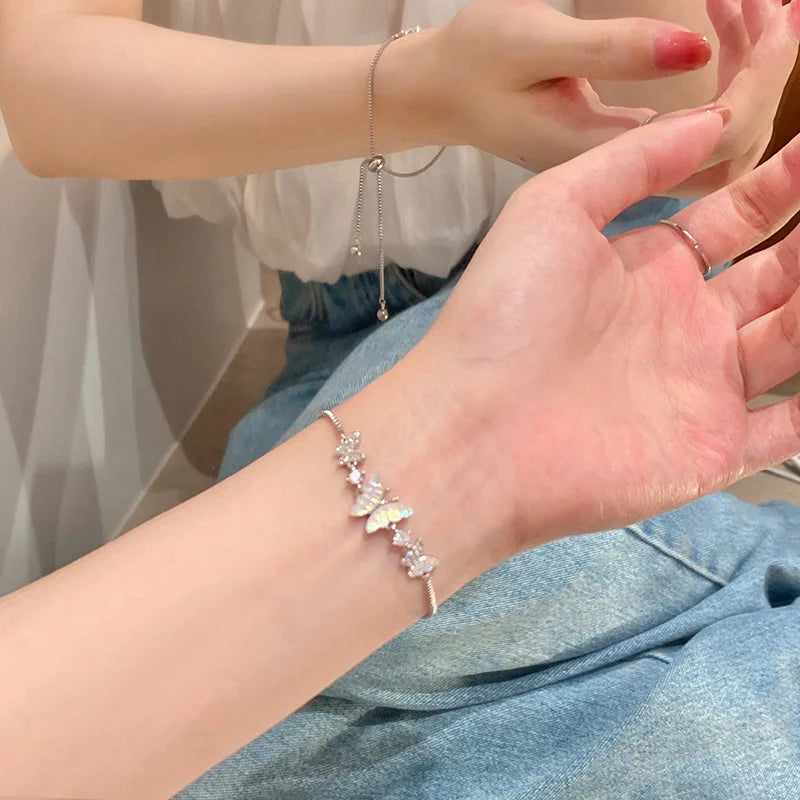 Y2K Zircon Ins Bracelets for Women Korean Fashion Sweet Girls Sparkling Hollow Heart Delicate Chain Bracelet Party Jewelry