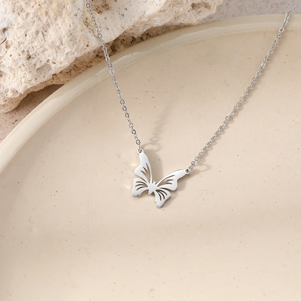 Stainless Steel Necklaces Exquisite Elegant Butterfly Pendant Choker Chain Fashion Chic Necklace For Women Jewelry Friend Gifts