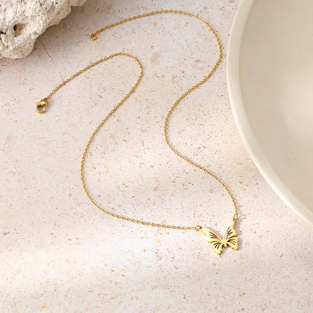 Stainless Steel Necklaces Exquisite Elegant Butterfly Pendant Choker Chain Fashion Chic Necklace For Women Jewelry Friend Gifts