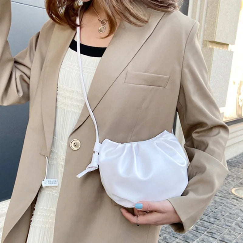 Women’s Pleated Cloud Shoulder Bag – Mini Solid Color Crossbody Handbag with Zipper