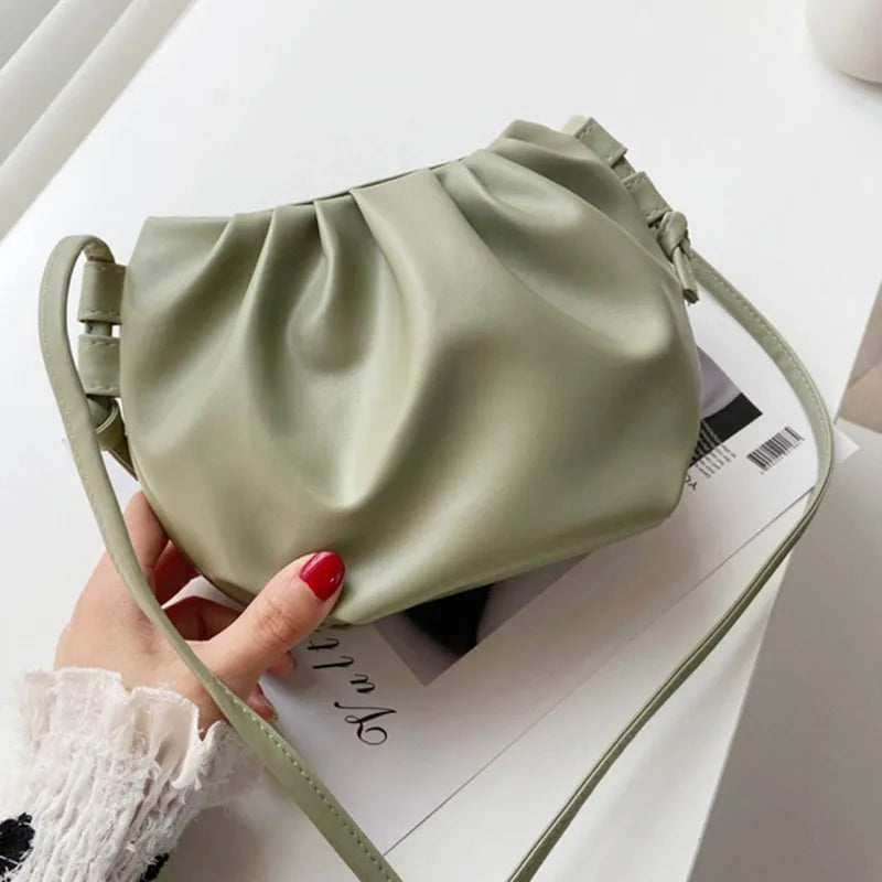 Women’s Pleated Cloud Shoulder Bag – Mini Solid Color Crossbody Handbag with Zipper