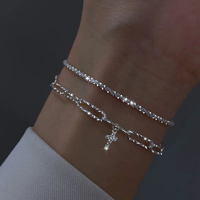 Y2K Zircon Ins Bracelets for Women Korean Fashion Sweet Girls Sparkling Hollow Heart Delicate Chain Bracelet Party Jewelry