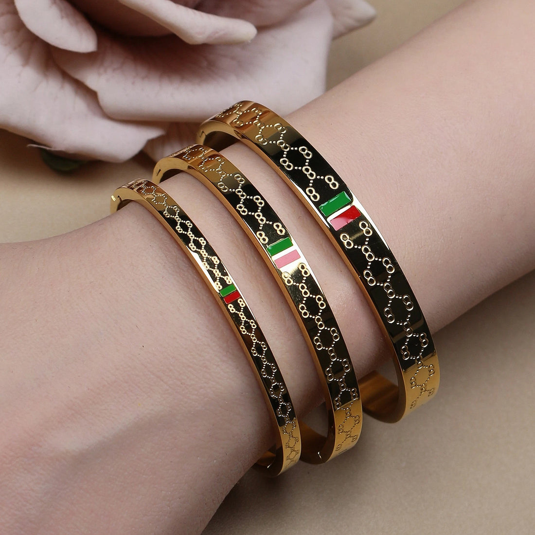 18 K Gold Plated Stainless Steel  55 MM Red/Green Bangles  , Fashionable Jewelry For Men And Women
