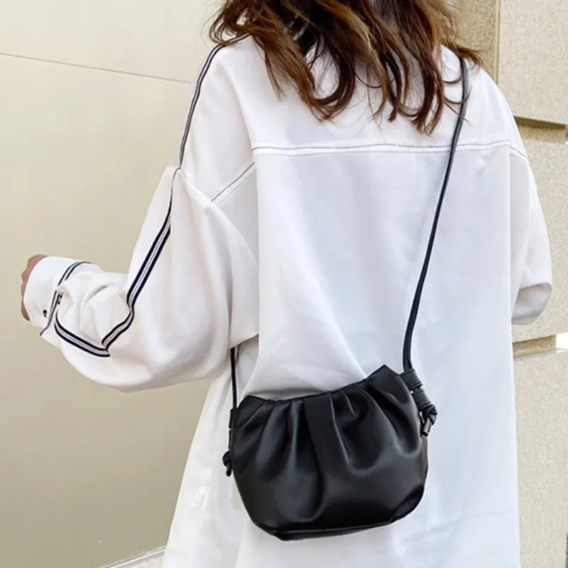 Women’s Pleated Cloud Shoulder Bag – Mini Solid Color Crossbody Handbag with Zipper